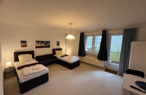 Kiel Apartamento | 2-Zimmer Monteurwohnung mit großem Balkon