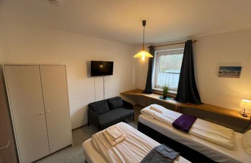 Kiel Apartamento | 2-Zimmer Monteurwohnung mit großem Balkon