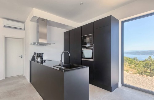 Ripenda Kosi Villa | 20% Last minute offer - Villa Ateneum