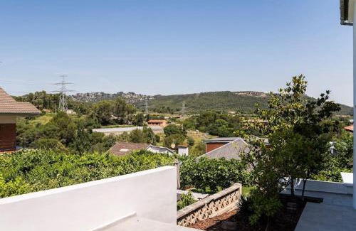 Cervello Casa | 20 min from BCN- Charming house w/pool & BBQ area