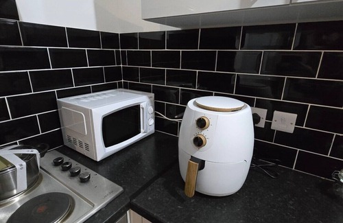 West Hendon Casa | 20% OFF| Discounted for long stay| Cosy 1 bedroom