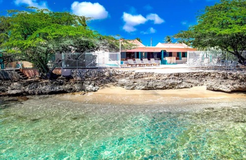 Savaneta Casa | Suite romántica de un dormitorio junto a la playa
