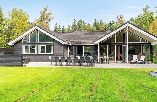 Frederiksvaerk Casa | 20 person holiday home in Frederiksværk