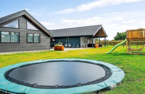 Norre Nebel Casa | 20 person holiday home in Nørre Nebel