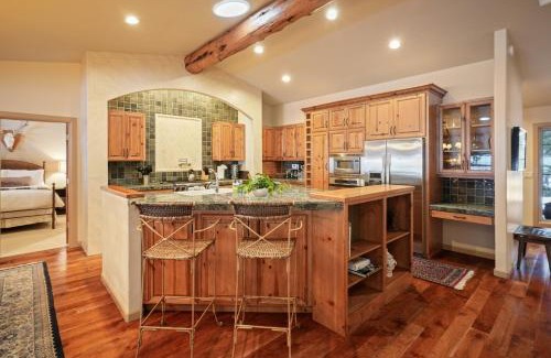 Sunriver Casa | 20 Red Cedar home