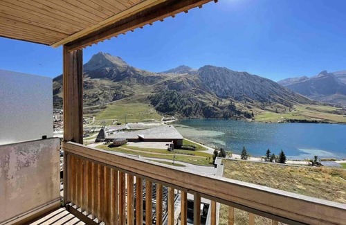 Tignes le Lac Apartamento | 150m from resort center, 6th floor, view open, balcony, tv, ski locker, 62m², Tignes