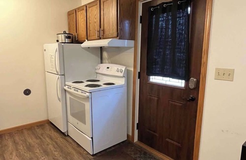 Tomah Apartamento | 201 E Veterans St Apt I by Patriot Properties