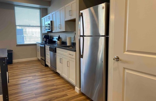 Charleston Apartamento | Apartamento-Moderno-Baño Privado-Vista a la Ciudad