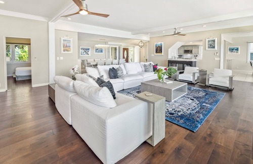 Portlock Casa | 201 Portlock Rd by Gather: 4BR Beachfront Villa w/ Pool, Oceanviews & Hot Tub