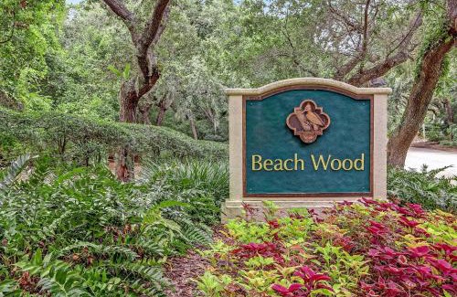 Fernandina Beach Casa | 2017 Beach Wood