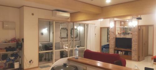 Taketomi-jima Taketomi-cho Apartamento | 2024年open,ｼﾞｬｸﾞｼﾞｰ,ﾌﾟﾛｼﾞｪｸﾀｰ,BBQ台,ﾐﾆﾋﾞﾘﾔｰﾄﾞ,広々65平米,wii,wifi,P2台無料