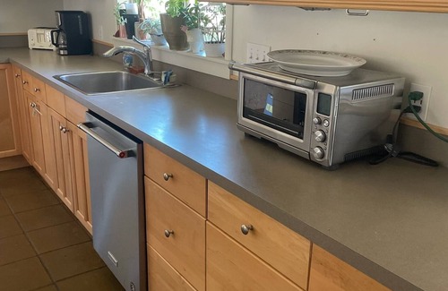 Benbow Casa | 2025 is going to be awesome! Entire property-pool-hot tub-pets ok- golf-redwoods