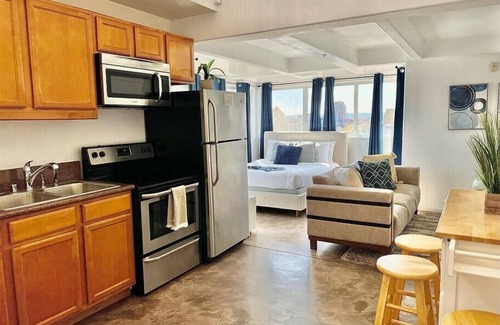 Downtown San Diego Casa | Little Italy Loft # 203 - ¡Estacionamiento gratis!