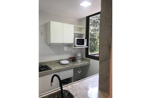 Belo Horizonte Apartamento | 204 Apt for short season next. to the mountain village