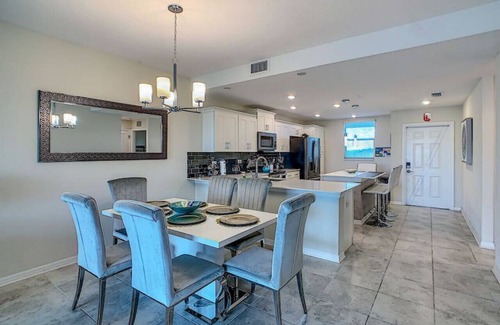 Kissimmee Apartamento | 205 Luxury condo at Storey lake