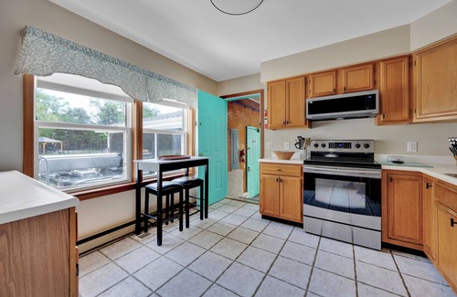 Lewes Casa | 205 Priscilla Circle - New listing with private pool!