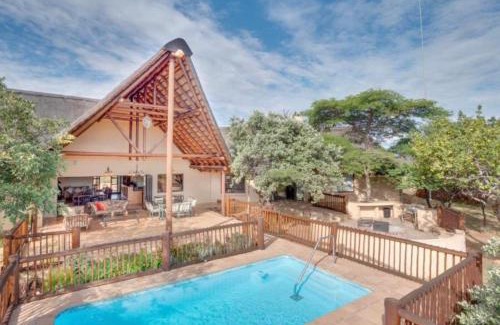 Leeupoort Casa | 205 Zebula 4 Bedroom with 2 bedroom Cottage