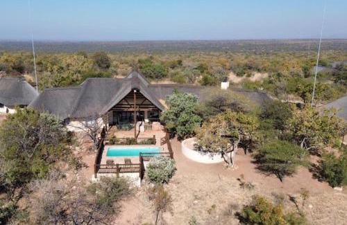 Leeupoort Casa | 205 Zebula 4 Bedroom with 2 bedroom Cottage