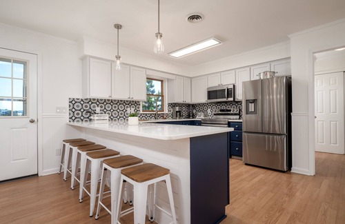 Lewes Casa | 206 Massachusetts - NEWLY LISTED! Renovated in 2022. Amazing location!!
