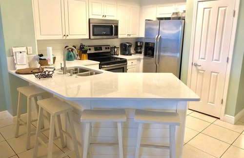Miramar Beach Condominio | 208 Celadon Beach Free Beach Service for FOUR! 2BR/2BA and Custom Bunk Room!
