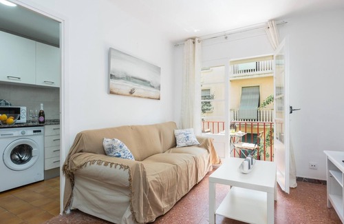 Mataro Apartamento | 20km from Barcelona 5-10 min.walk from beach/train. matarolux10
