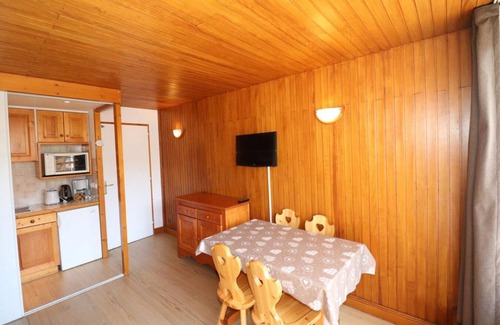 Tignes le Lac Apartamento | 20m from resort center, 2nd floor, balcony, tv, ski locker, 31m², Tignes
