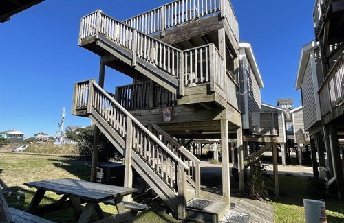 Hatteras Condominio | 21 Sandcastle Studio Bedroom Condo by RedAwning