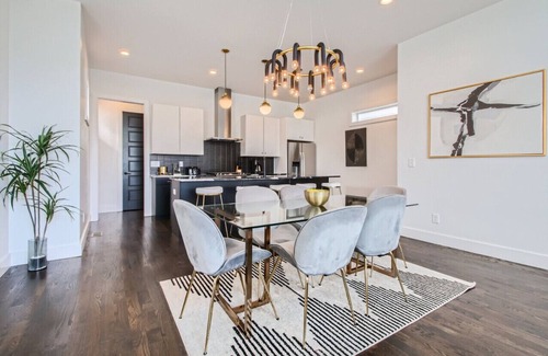 Berry Hill Casa | 21- Trendy "Music Hill"- The Music City Collection