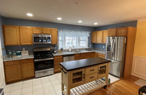 Cape May - Wildwood Casa | 2100ft Townhouse Heated Pool 5 beds 2.5 bathrooms Nth Wildwood 1.5 blk to beach