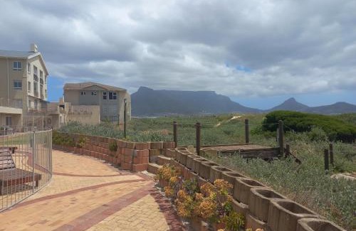 Lagoon Beach Apartamento | 215 Sea View