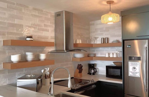 Bajura Condominio | #22 Breezy Beachfront Penthouse READ DESCRIPTION