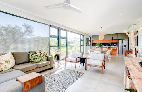 Salt Rock Casa | 22 Mbali Loop, Zululami Estate