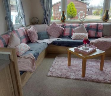 Dogdyke Complejo | 22 The green Luxury hot tub 3 bedroom caravan tattershall lakes lincoln