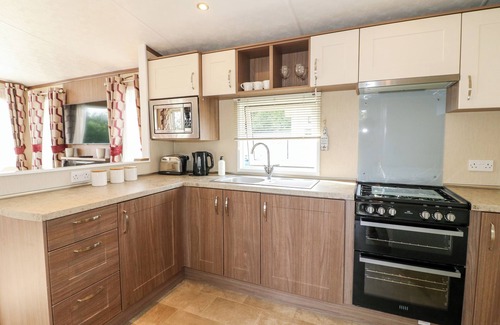 Fenny Bentley Casa | 22 WASHBROOK WAY - ASHBOURNE HEIGHTS, family friendly in Ashbourne