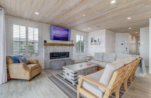 Ocean Cay Casa | 226 South Fletcher 2nd Floor