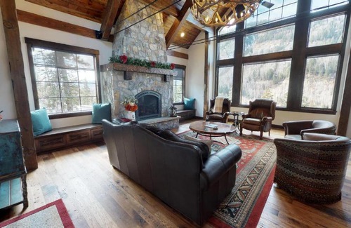 Purgatory Casa | 227 Sultan Drive