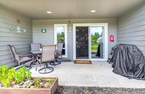 Ocean Shores Apartamento | 23-Mile Canal On-Site Condo in Ocean Shores!