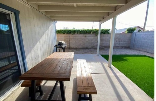 Papago Parkway Casa | 2300 Sq Ft Scottsdale Home, Option to heat pool