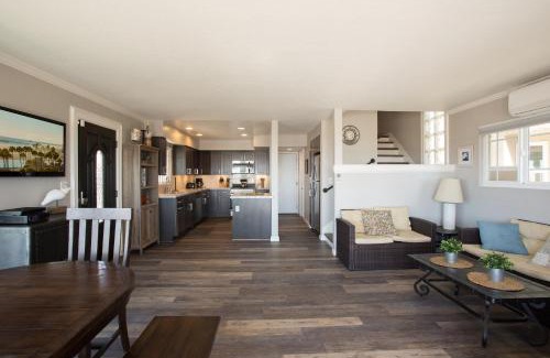 West Newport Casa | 2314 W Oceanfront A