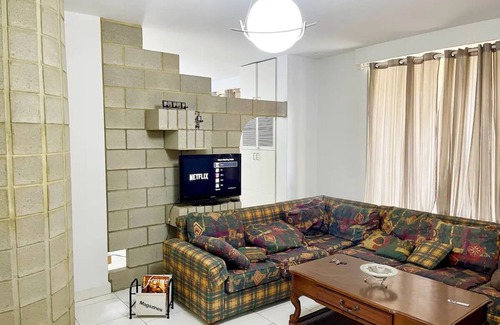 Zouk Mosbeh Apartamento | ⚡️24/7⚡️ Romantic Loft with Private Garden and Terrace