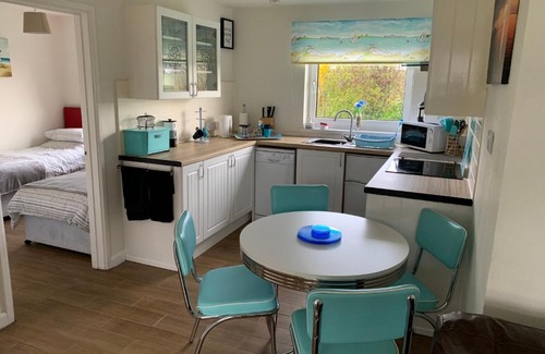 Scurlage Complejo | 24 Gower Holiday Village