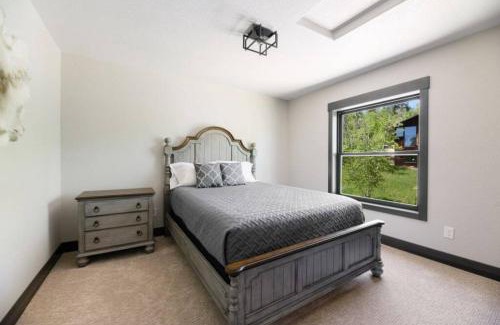 Lead Casa | 24 KARAT Lodge at Terry Peak