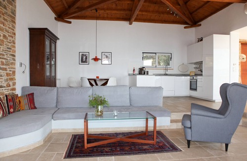 Xanthi Region Villa | 240 m², gran piscina, 300 m de la playa, fantásticas vistas al mar, 2 cocinas, aire acondicionado