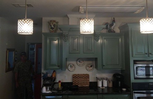 Fort Valley Casa | 2400 square foot house quietly hidden in the trees, 10 miles from Ag Center