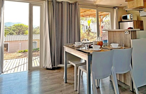 Le Muy Casa | 25 km des plages | Top Mobil-home 4p | Camping 5*