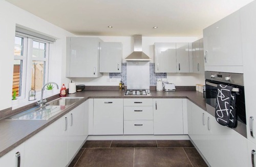 Haughton Casa | 25%off monthly stays/3 bedroom/6 guests