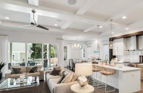 Grayton Beach Casa | 25% SALE Thru FALL~Grayton Pointe~HeatedPool~Modern Lux~Beach Gear~Walk to Beach