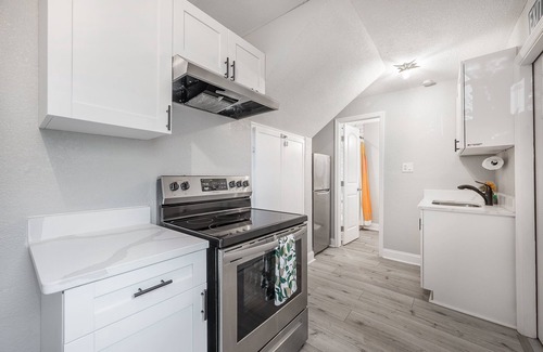 Tampa Apartamento | 2501 W North B St, Unit 7