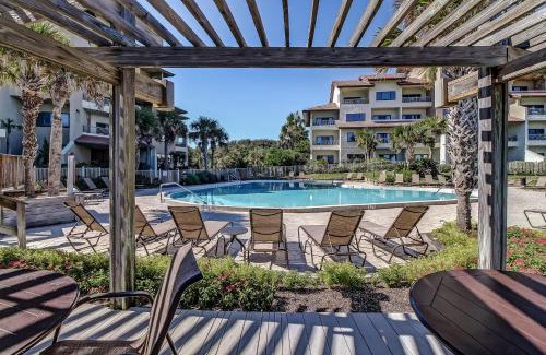 Fernandina Beach Casa | 256 Sandcastles - Hotel Side