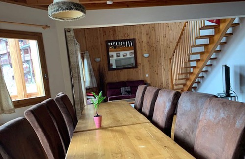 Les Almes Chalet De Esquí | Apartamento de 260 m2, 6 habitaciones, 6 sdbn (12 a 14 personas) en chalet, orientado al sur